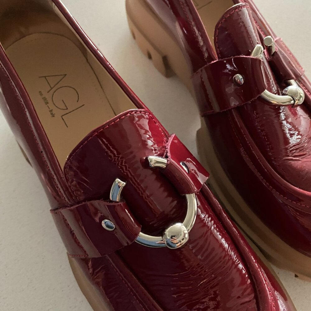 AGL Attilio Giusti Leombruni Red Loafer